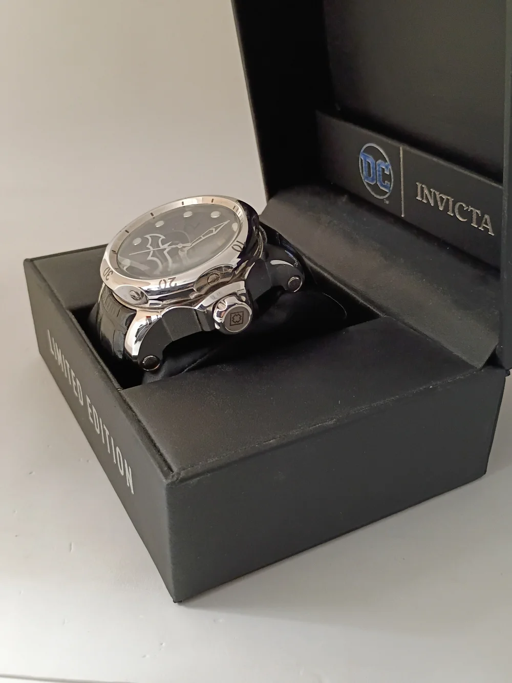 Invicta dc batman
